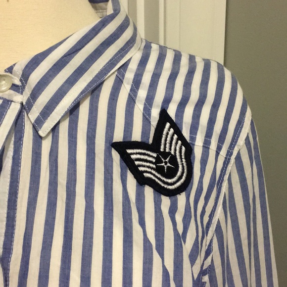 Crown & Ivy Top with Patches - Picture 2 of 6